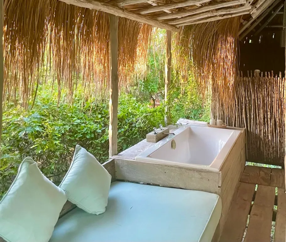 Azulik Lodge Bath room 3