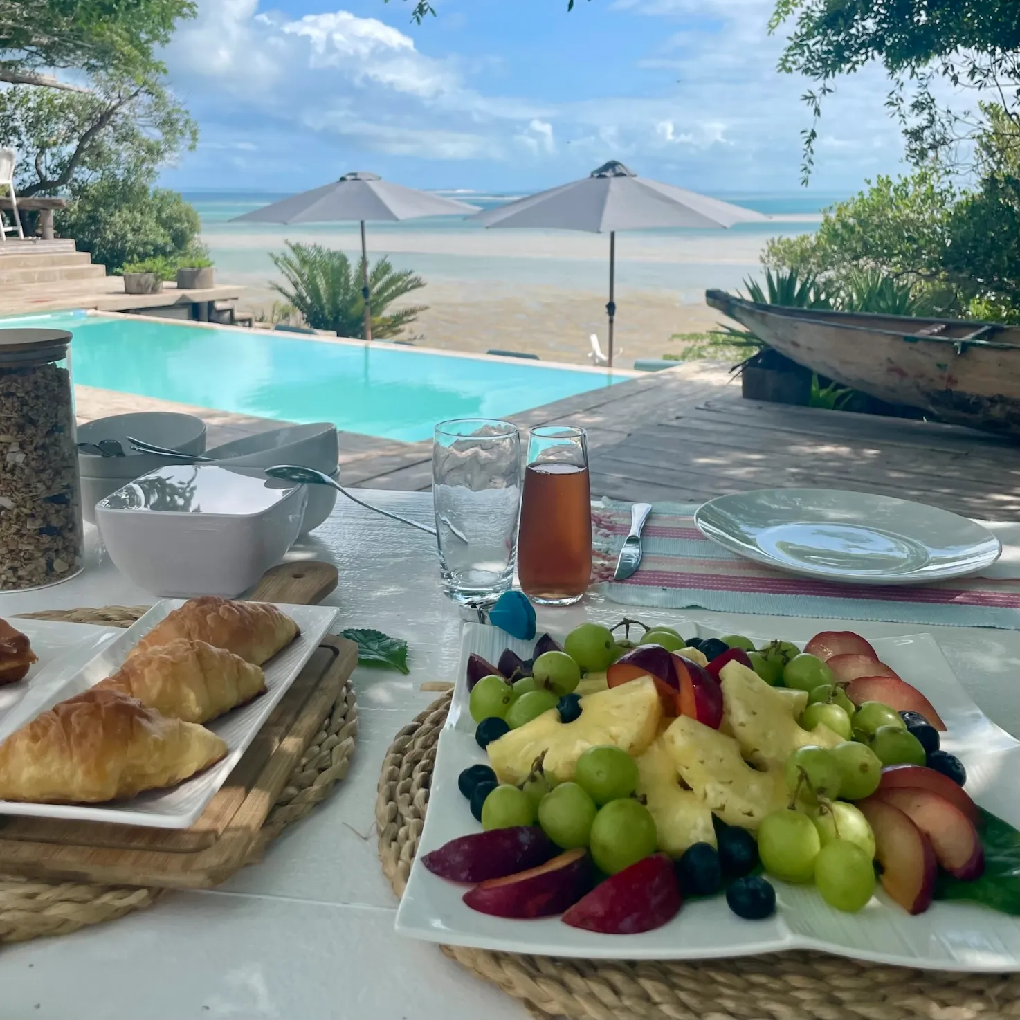 Azulik lodge breakfast